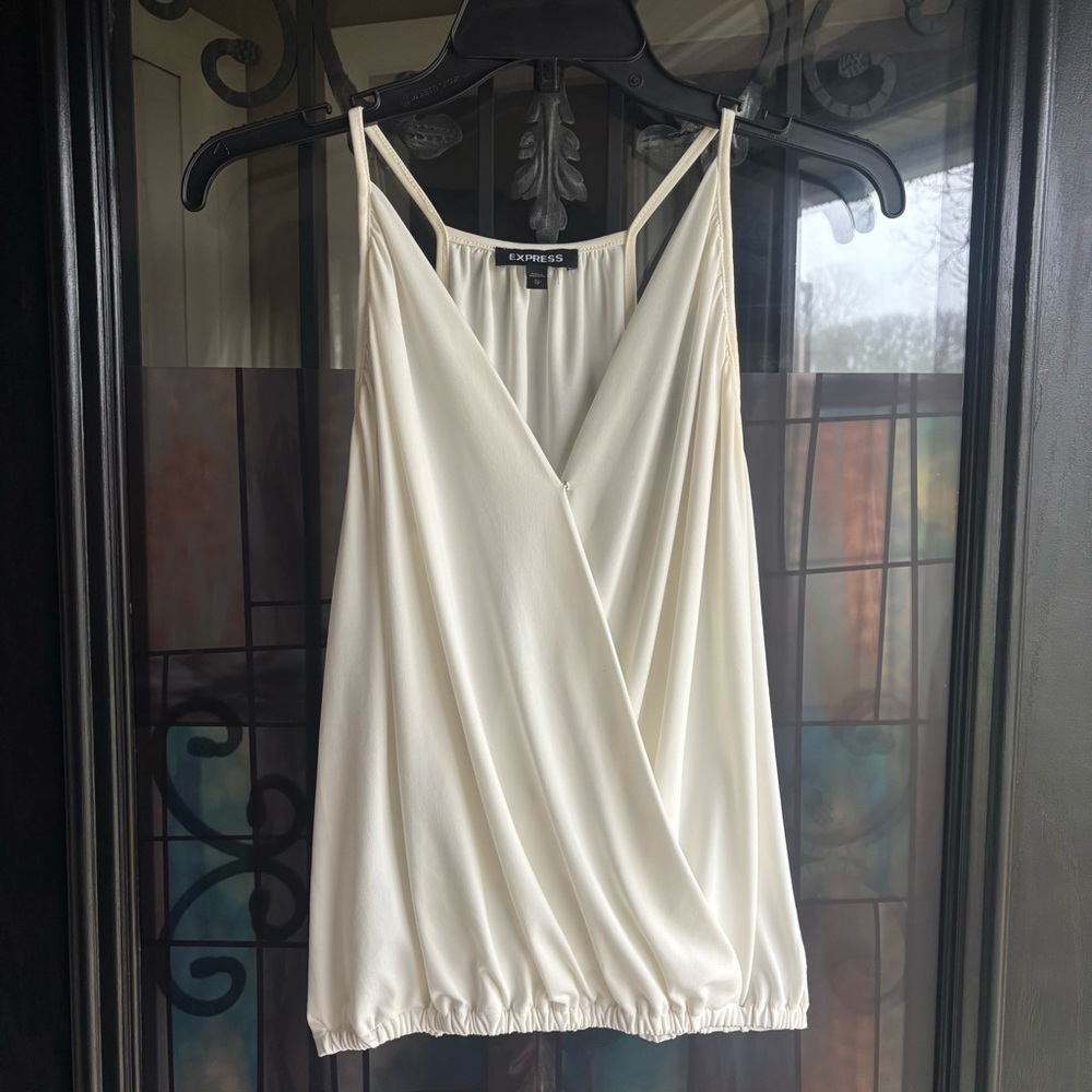 White v neck blouse